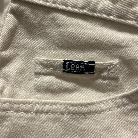 Vintage Lee High Waisted Shorts - Picture 3 of 3